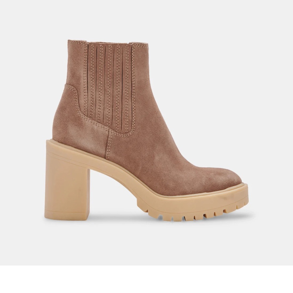 Dolce Vita Caster H2O Booties Suede size 8
